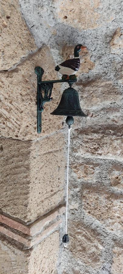 Апартаменти La Chascona Di Farnese Casa Di Tufo Nel Borgo Екстер'єр фото