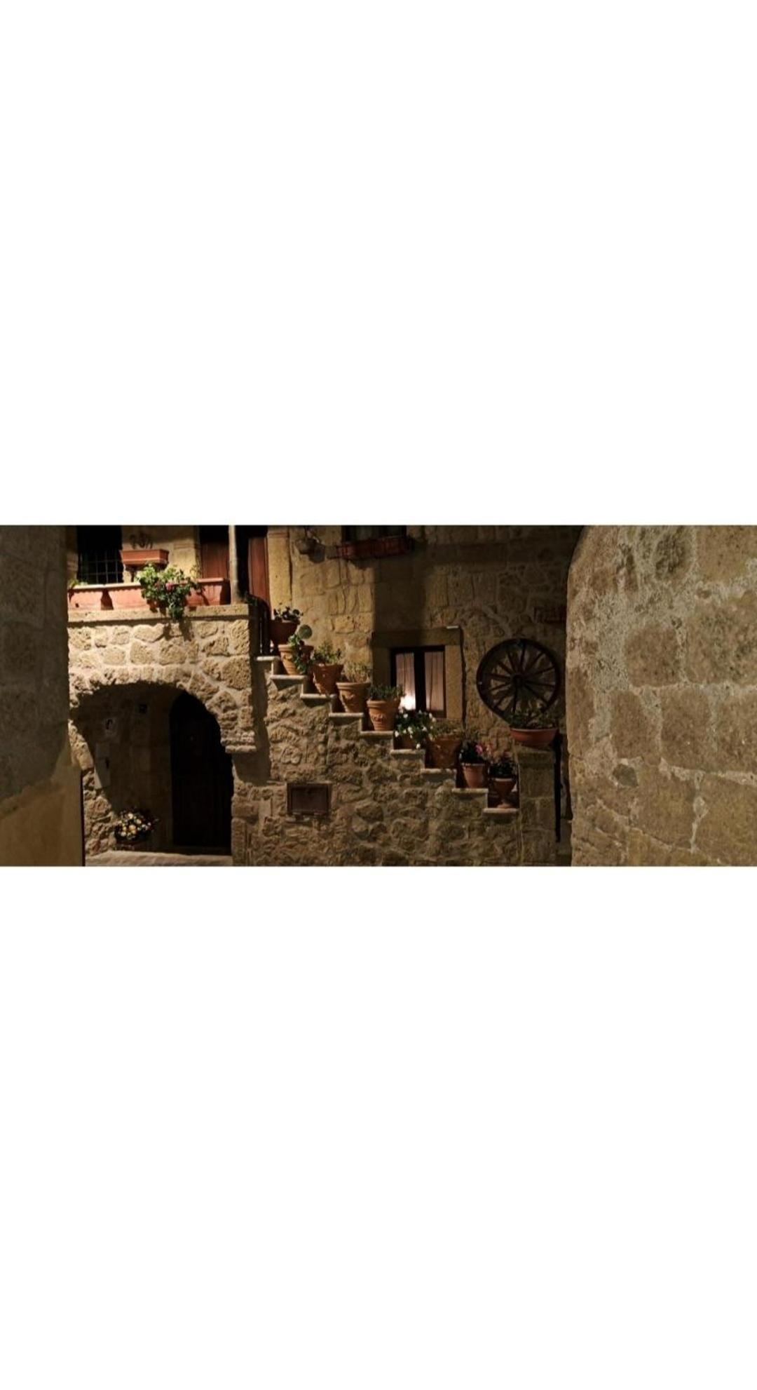 Апартаменти La Chascona Di Farnese Casa Di Tufo Nel Borgo Екстер'єр фото